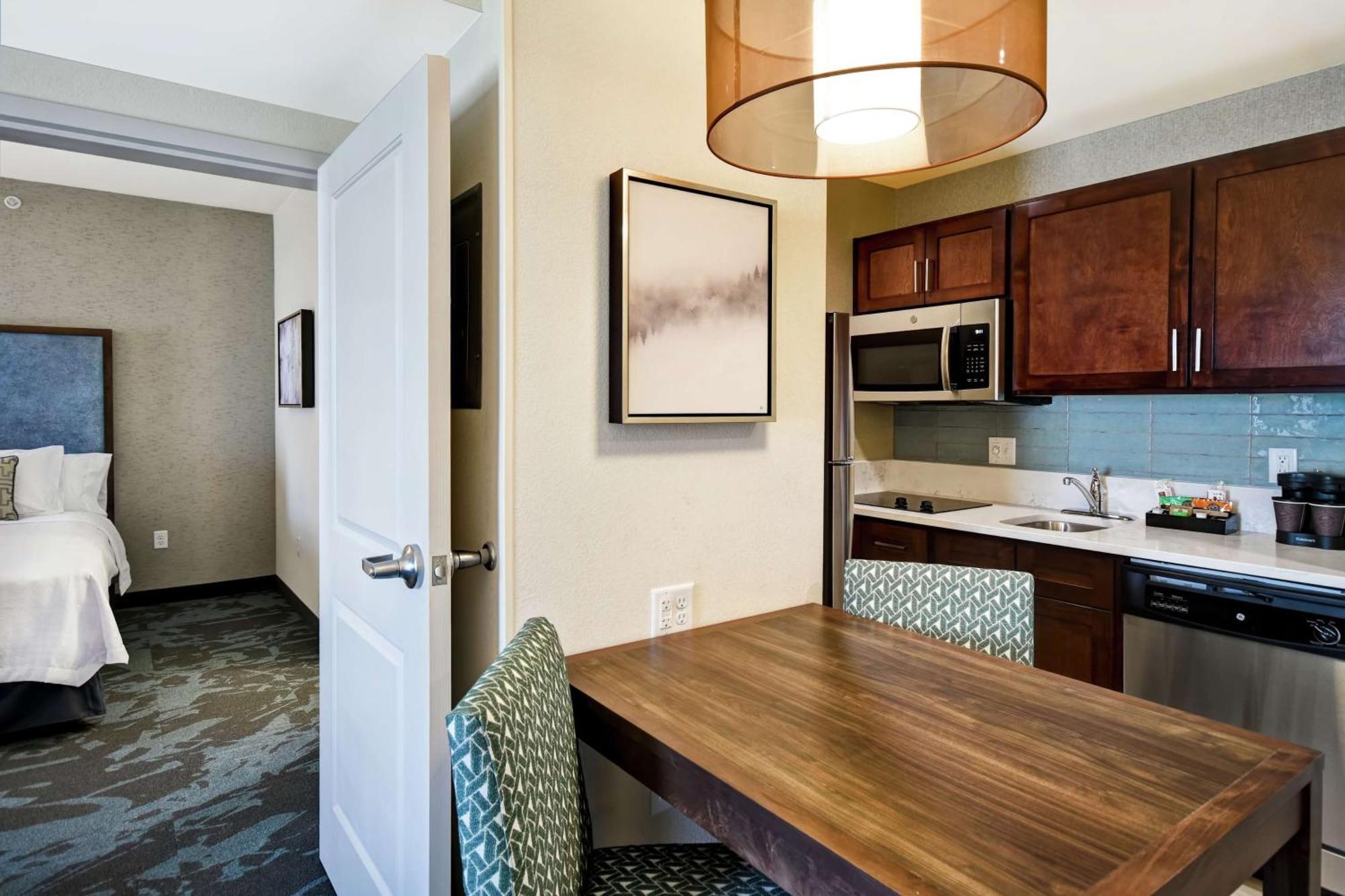 Homewood Suites By Hilton Salt Lake City Airport Exteriör bild